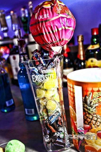 Cliquer pour voir l'image en taille réelle