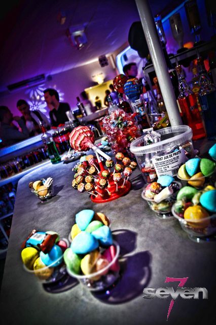 Cliquer pour voir l'image en taille réelle