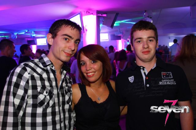 Cliquer pour voir l'image en taille réelle