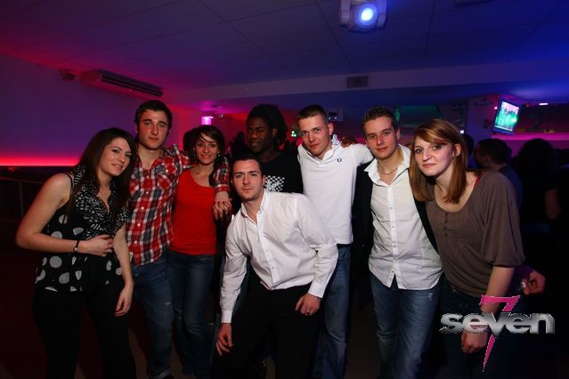 Cliquer pour voir l'image en taille réelle