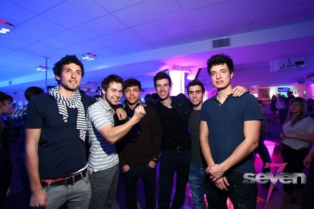 Cliquer pour voir l'image en taille réelle