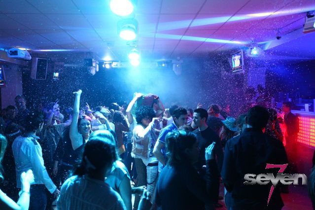 Cliquer pour voir l'image en taille réelle