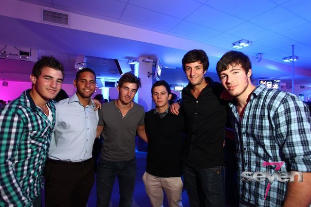 Cliquer pour voir l'image en taille réelle