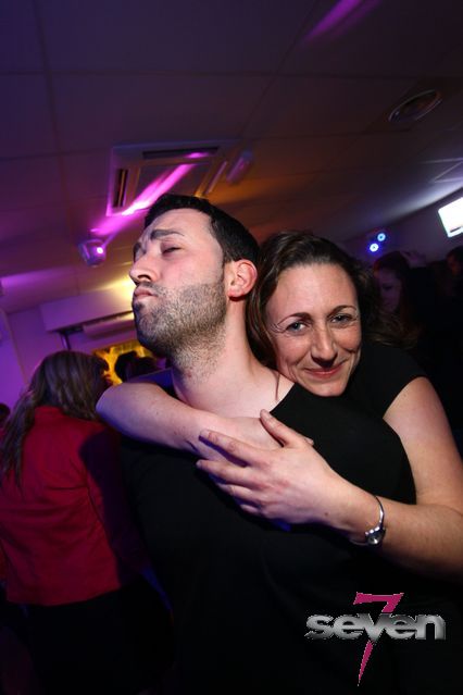 Cliquer pour voir l'image en taille réelle