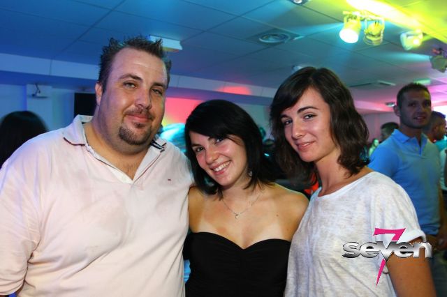 Cliquer pour voir l'image en taille réelle