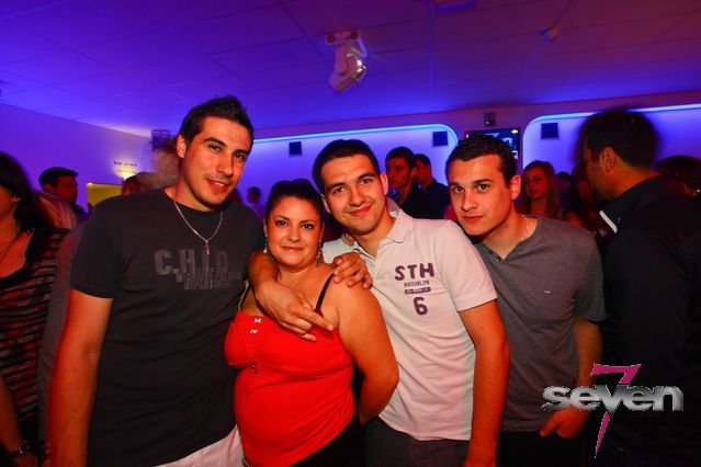 Cliquer pour voir l'image en taille réelle