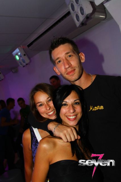 Cliquer pour voir l'image en taille réelle