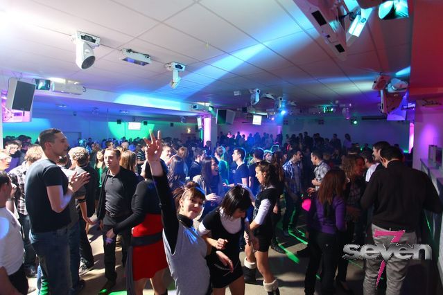 Cliquer pour voir l'image en taille réelle