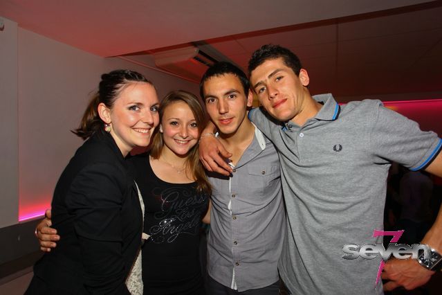 Cliquer pour voir l'image en taille réelle