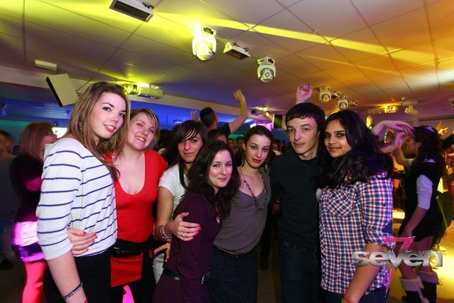 Cliquer pour voir l'image en taille réelle