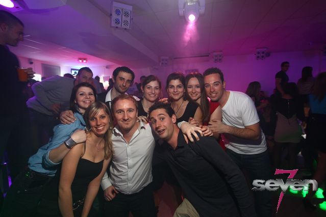 Cliquer pour voir l'image en taille réelle