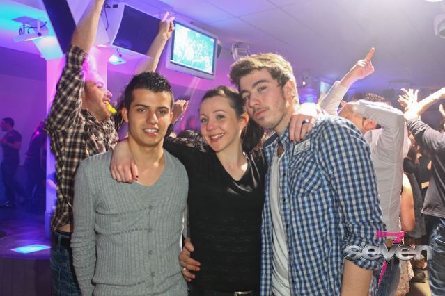 Cliquer pour voir l'image en taille réelle