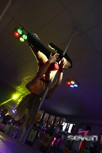 Cliquer pour voir l'image en taille réelle