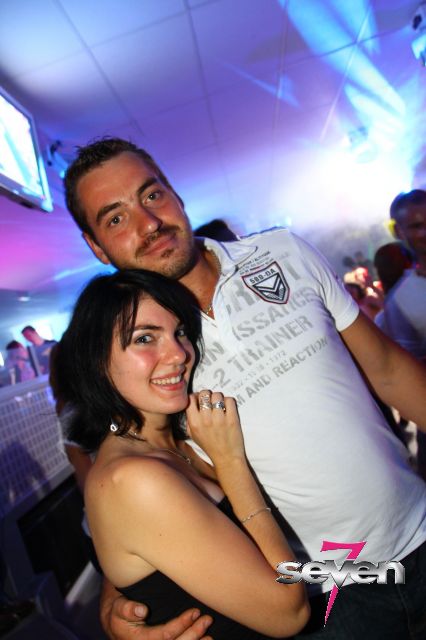 Cliquer pour voir l'image en taille réelle