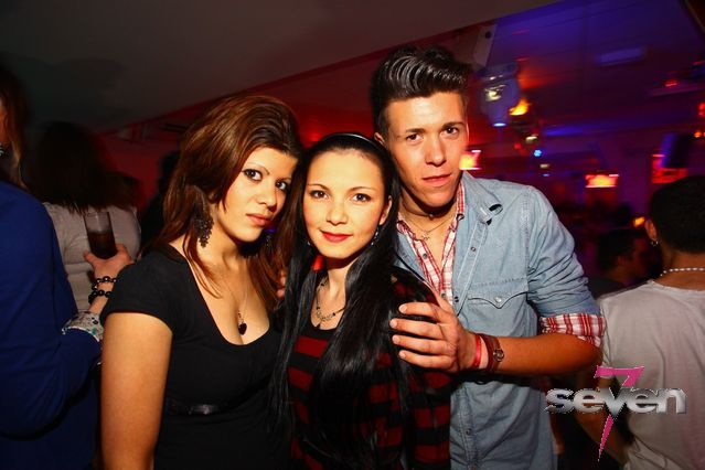 Cliquer pour voir l'image en taille réelle