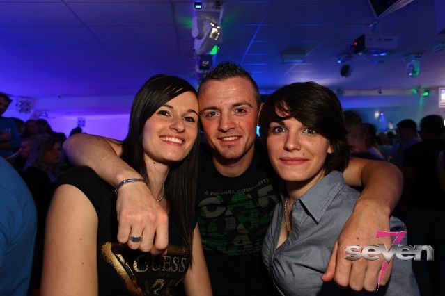 Cliquer pour voir l'image en taille réelle