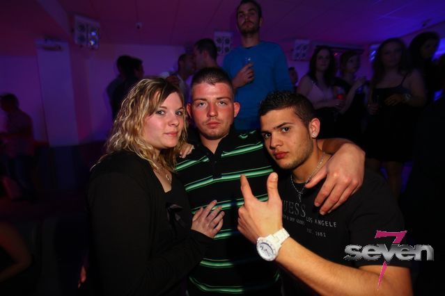 Cliquer pour voir l'image en taille réelle