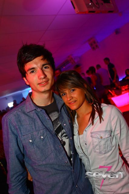 Cliquer pour voir l'image en taille réelle