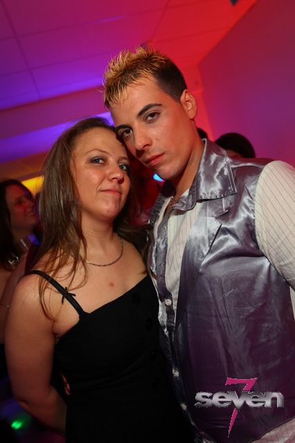 Cliquer pour voir l'image en taille réelle