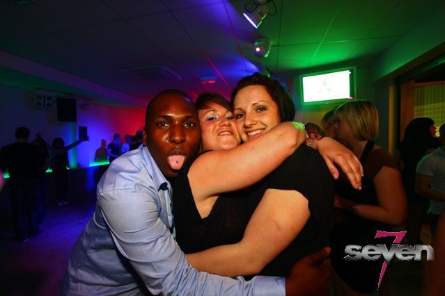 Cliquer pour voir l'image en taille réelle