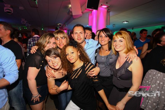 Cliquer pour voir l'image en taille réelle