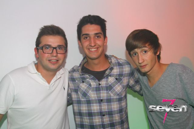 Cliquer pour voir l'image en taille réelle