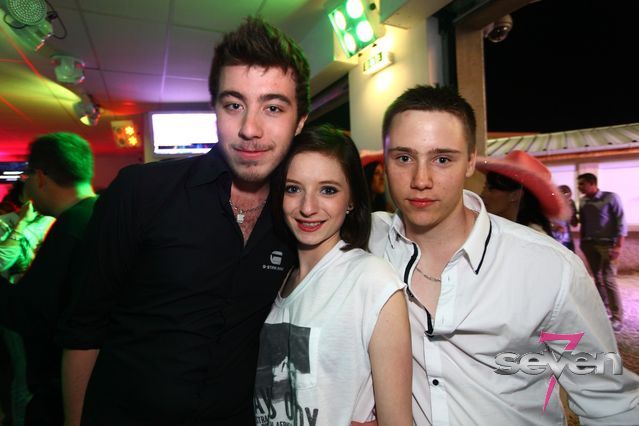 Cliquer pour voir l'image en taille réelle