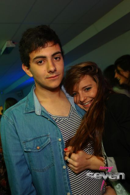 Cliquer pour voir l'image en taille réelle