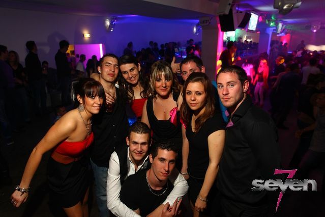 Cliquer pour voir l'image en taille réelle