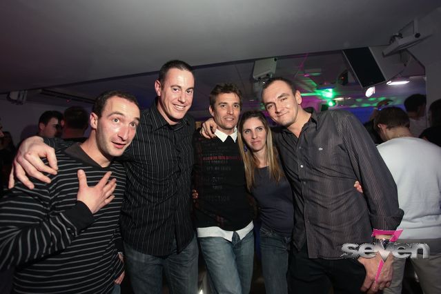 Cliquer pour voir l'image en taille réelle