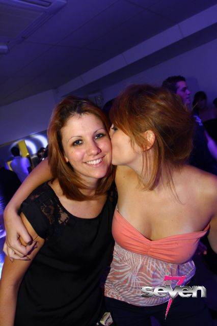 Cliquer pour voir l'image en taille réelle