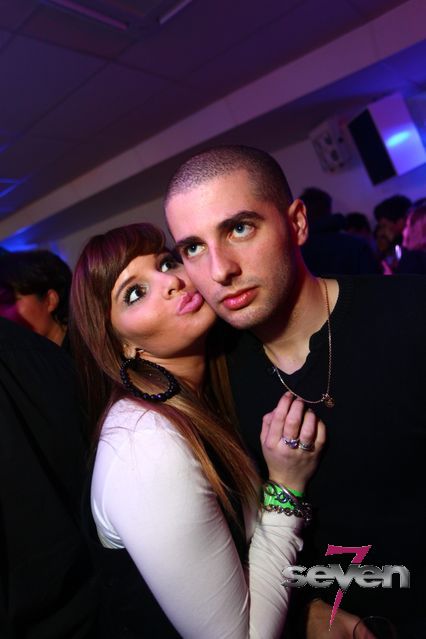 Cliquer pour voir l'image en taille réelle