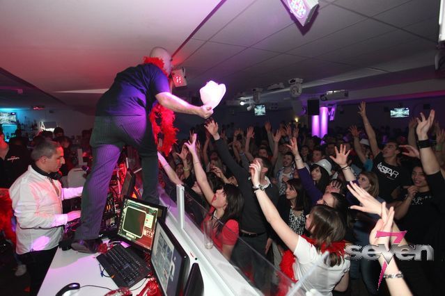 Cliquer pour voir l'image en taille réelle