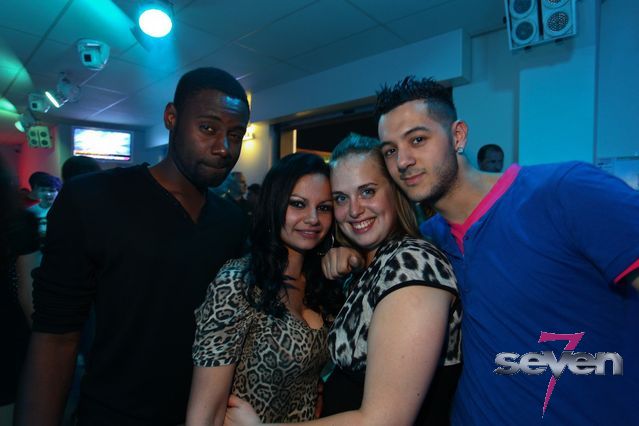 Cliquer pour voir l'image en taille réelle