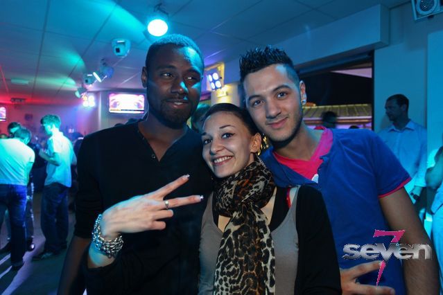 Cliquer pour voir l'image en taille réelle