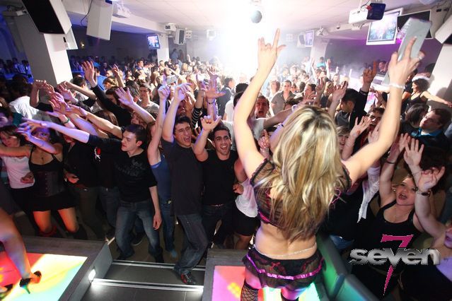 Cliquer pour voir l'image en taille réelle