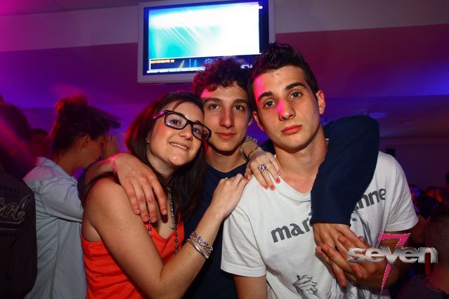 Cliquer pour voir l'image en taille réelle