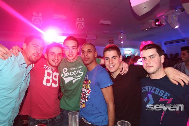 Cliquer pour voir l'image en taille réelle