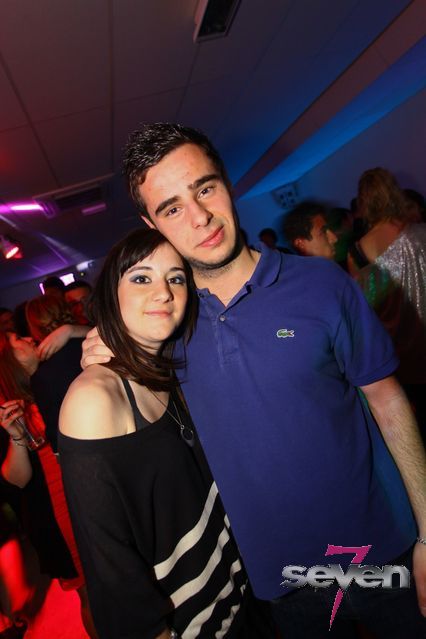 Cliquer pour voir l'image en taille réelle