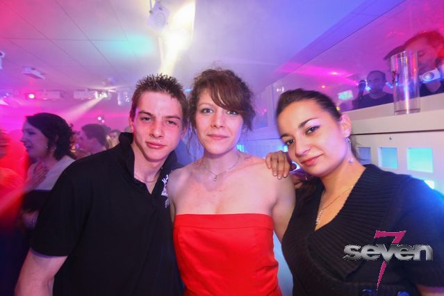 Cliquer pour voir l'image en taille réelle