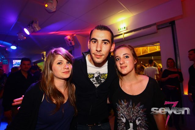 Cliquer pour voir l'image en taille réelle