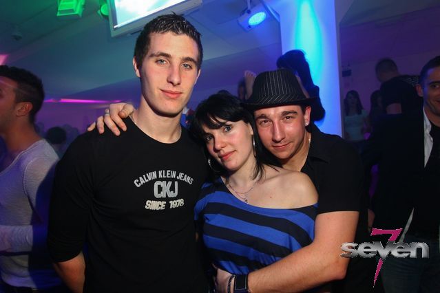 Cliquer pour voir l'image en taille réelle