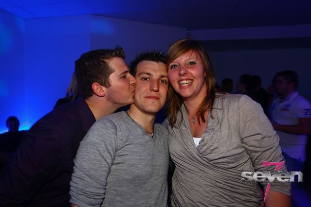 Cliquer pour voir l'image en taille réelle