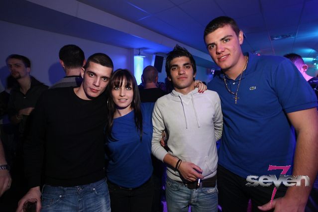 Cliquer pour voir l'image en taille réelle