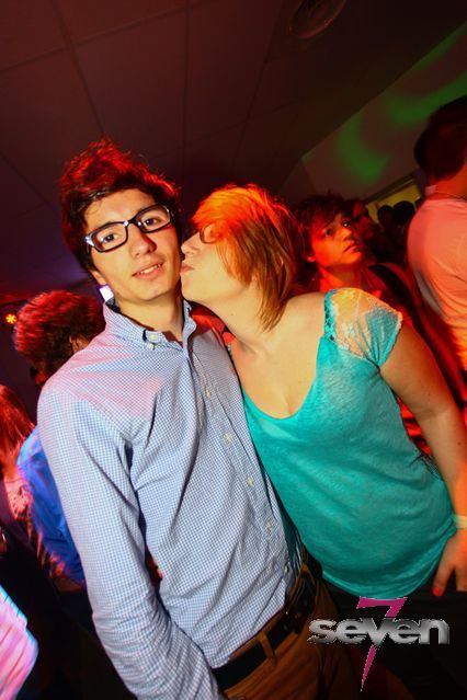 Cliquer pour voir l'image en taille réelle