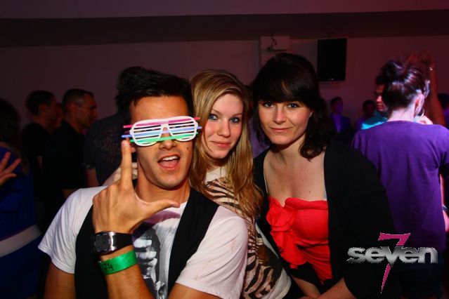 Cliquer pour voir l'image en taille réelle