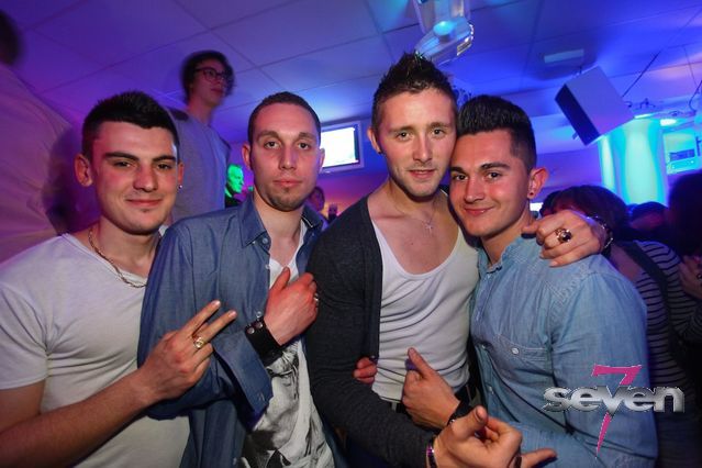 Cliquer pour voir l'image en taille réelle