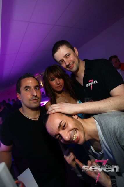 Cliquer pour voir l'image en taille réelle