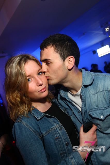 Cliquer pour voir l'image en taille réelle