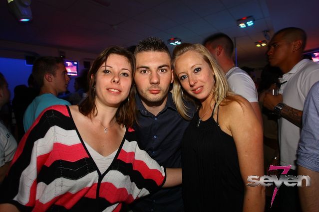 Cliquer pour voir l'image en taille réelle